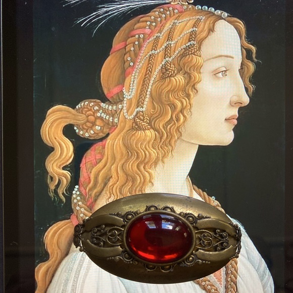 Jan Mitchaels Jewelry - Vintage Jan Michaels Victoria Revival Brooch.